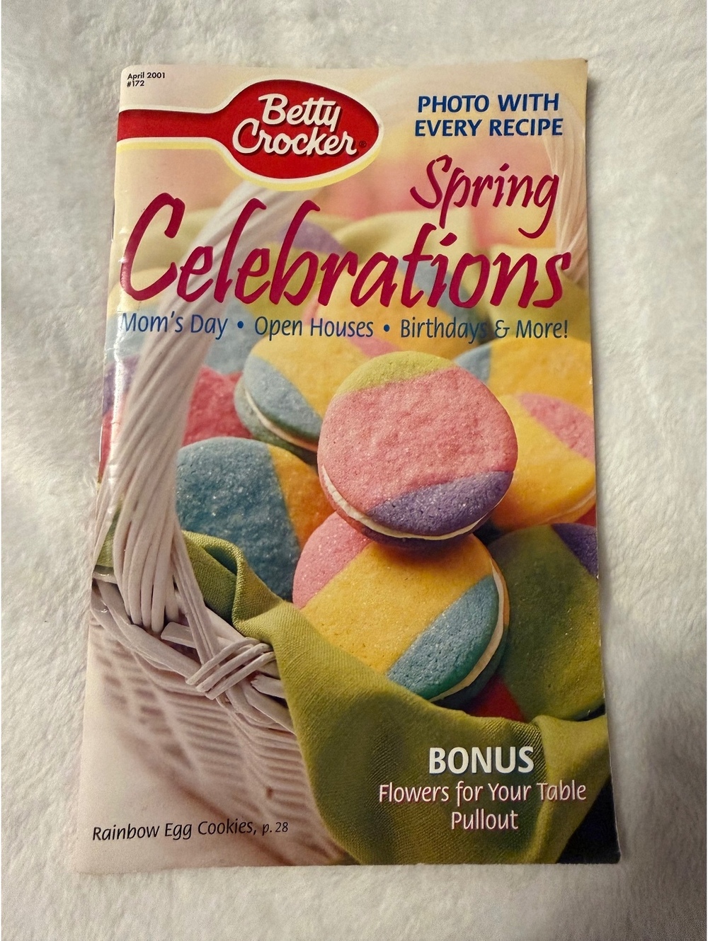 Betty Crocker Spring Celebrations Cooking Magazine April 2001